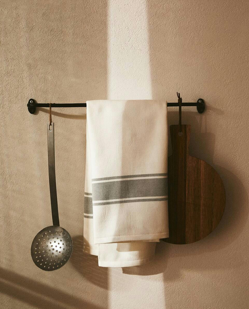 COTTON TERRY TEA TOWEL WITH STRIPE