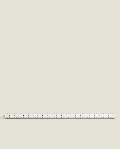 CHRISTMAS WRAPPING PAPER WITH HEARTS